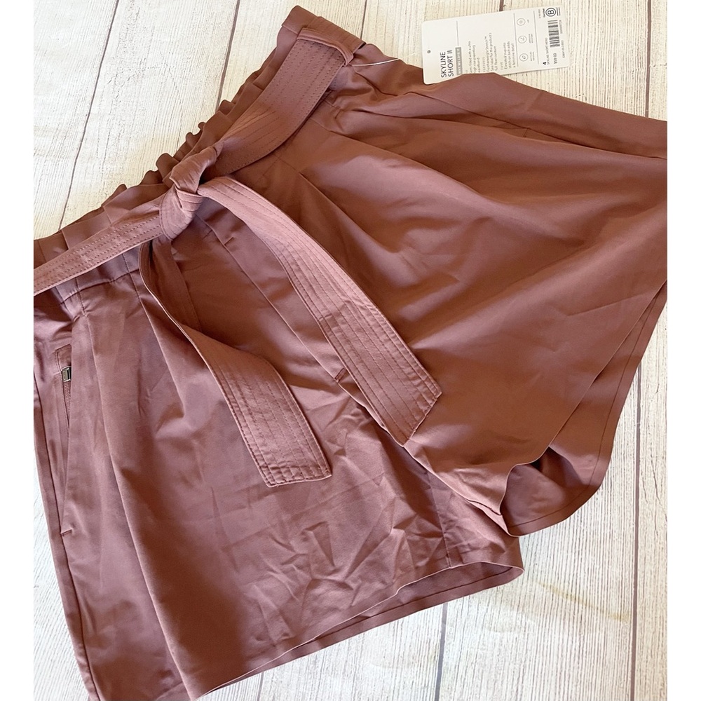 Athleta NWT chocolate brown Skyline Short Hero sz 4 - Picture 3 of 9